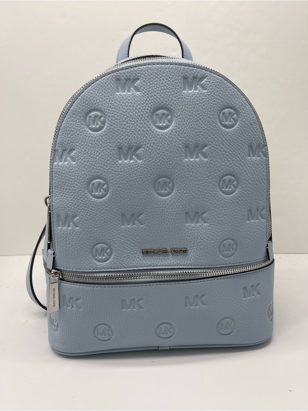 Michael Kors Rhea Medium Zip Logo Debossed Backpack
Pale Ocean 
NWT - Picture 3 of 16